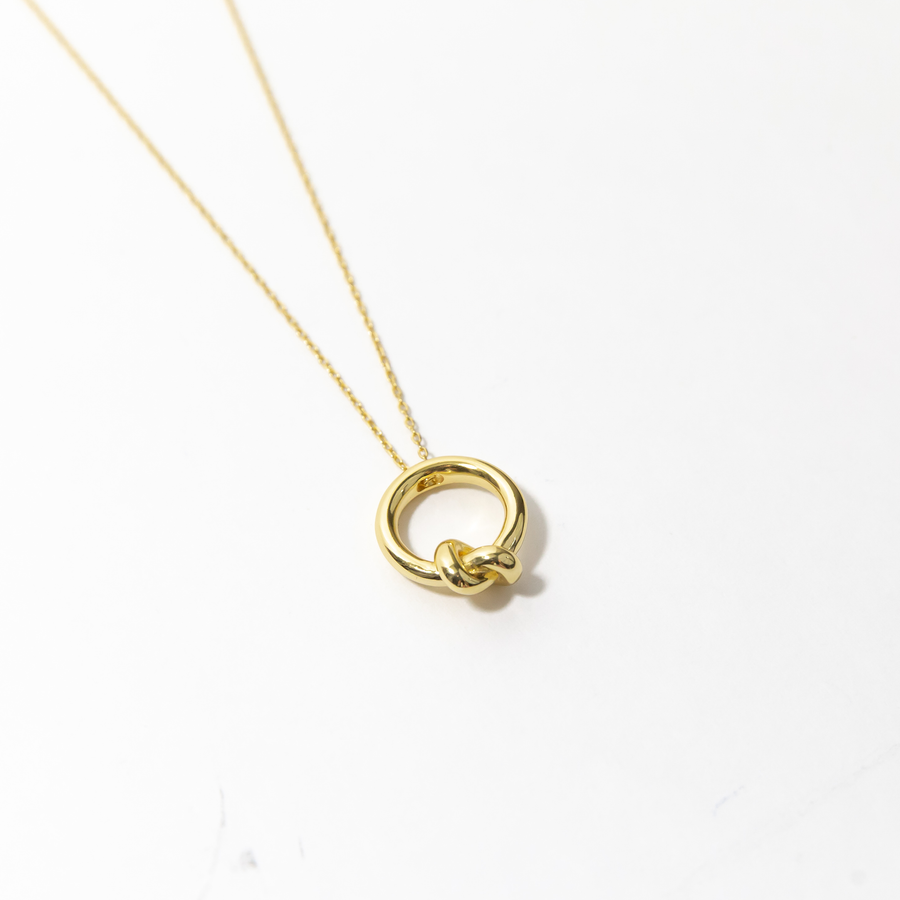 Amore Necklace in Gold