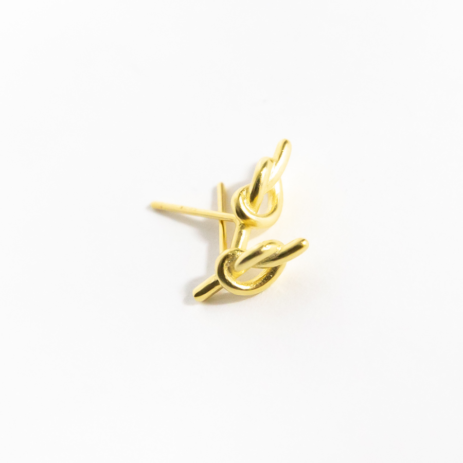Amore Stud Earrings in Matte Gold