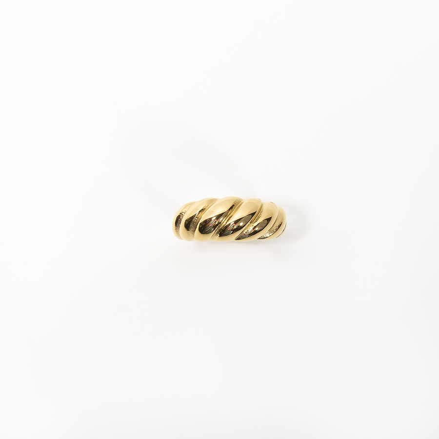 Gianni Croissant Ring in Gold