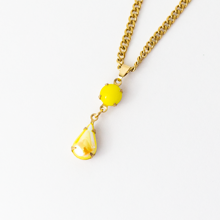 Lisa Geometric Iridescent Yellow Teardrop Curb Chain Necklace