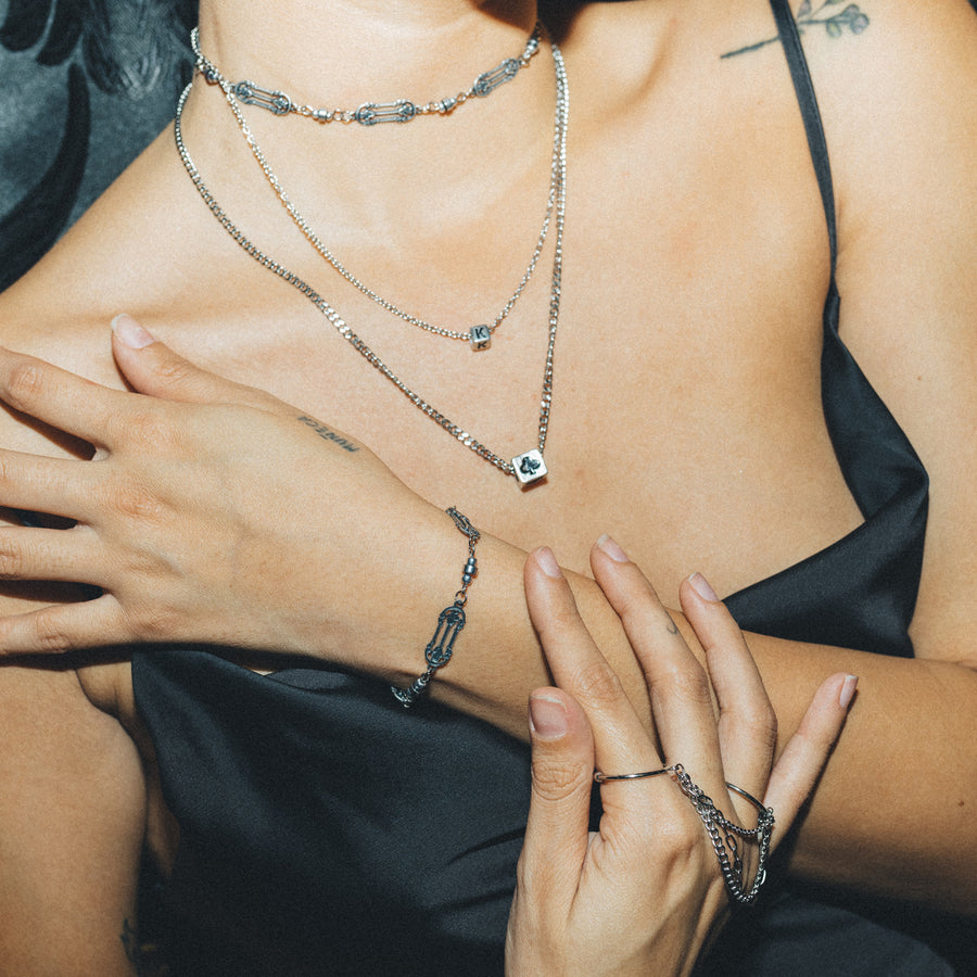 Suits Chain Necklace in Silver